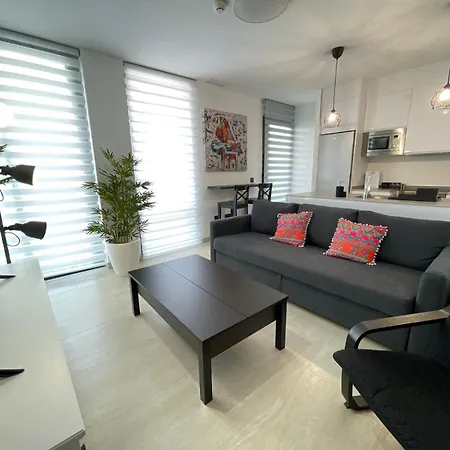 דירה Lhome