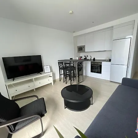 Lhome Apartment
