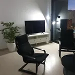 דירה Lhome